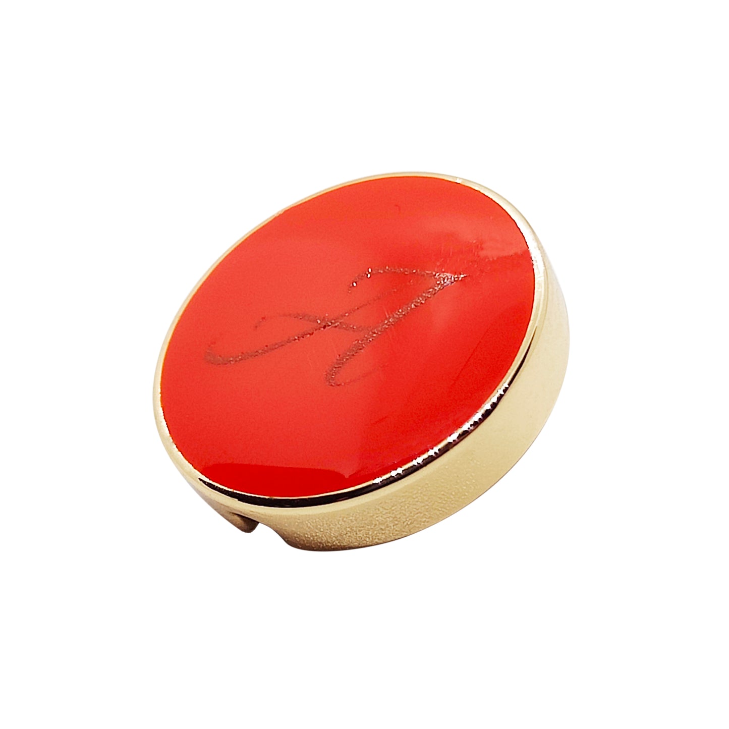 21mm button in shiny gold metal and customizable coral red enamel