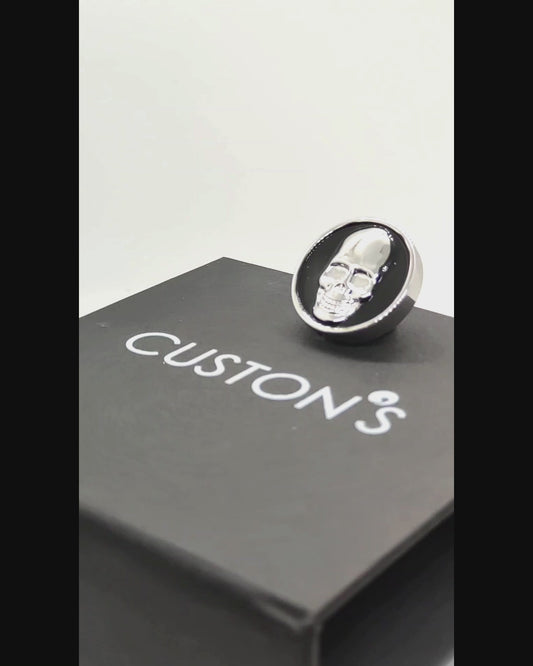 Bouton 21 mm en métal brillant argenté avec motif tête de mort "SKULL"